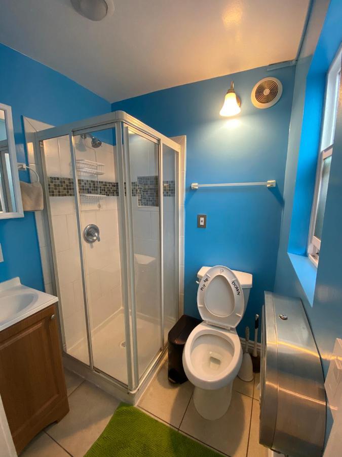 Private Large La Bedroom W Private Half-Bathroom - Ac - Wifi - Private Fridge Near Usc - Exposition Park - Usc Memorial Coliseum - Banc Of California Stadium - Downtown Los Angeles Dtla - University Of Southern California Usc! Екстер'єр фото