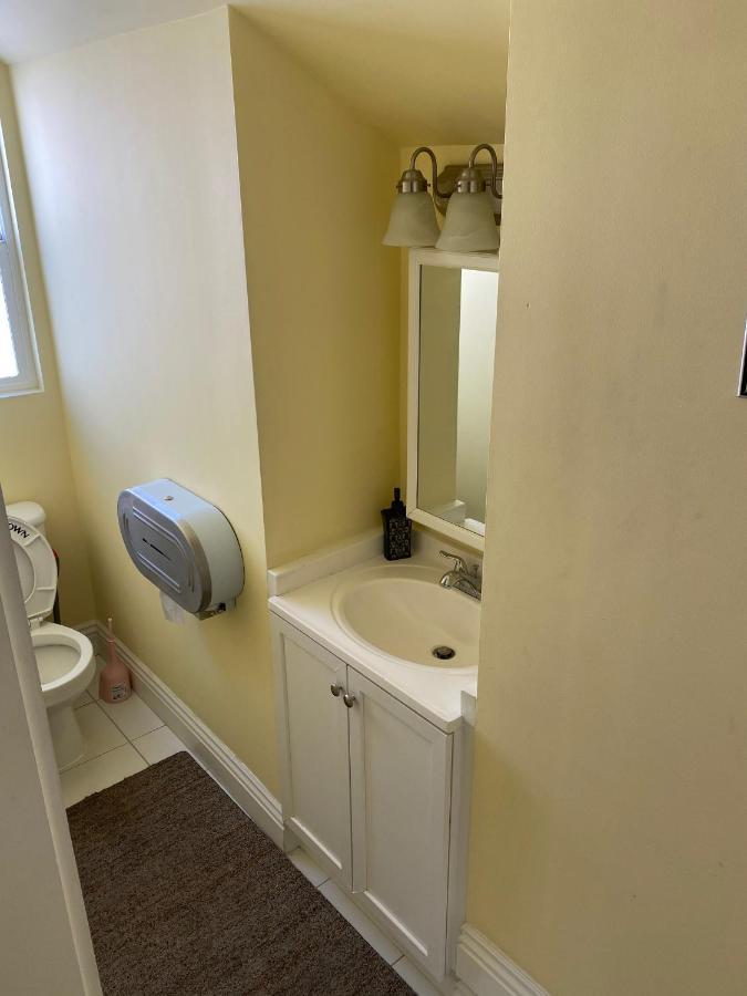 Private Large La Bedroom W Private Half-Bathroom - Ac - Wifi - Private Fridge Near Usc - Exposition Park - Usc Memorial Coliseum - Banc Of California Stadium - Downtown Los Angeles Dtla - University Of Southern California Usc! Екстер'єр фото
